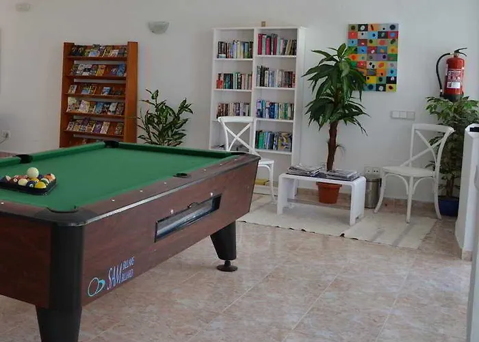 Atlas Apartamentos Santa Eulalia del Río 5 estrellas