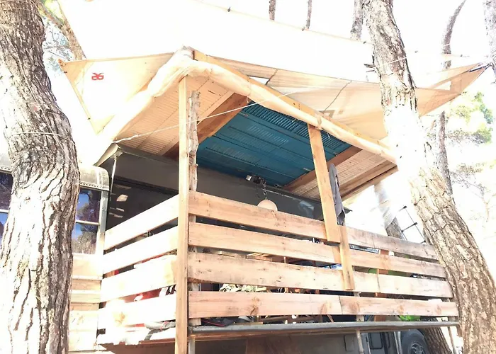 Vintage Camper - And Apartment Ibiza Es Cana